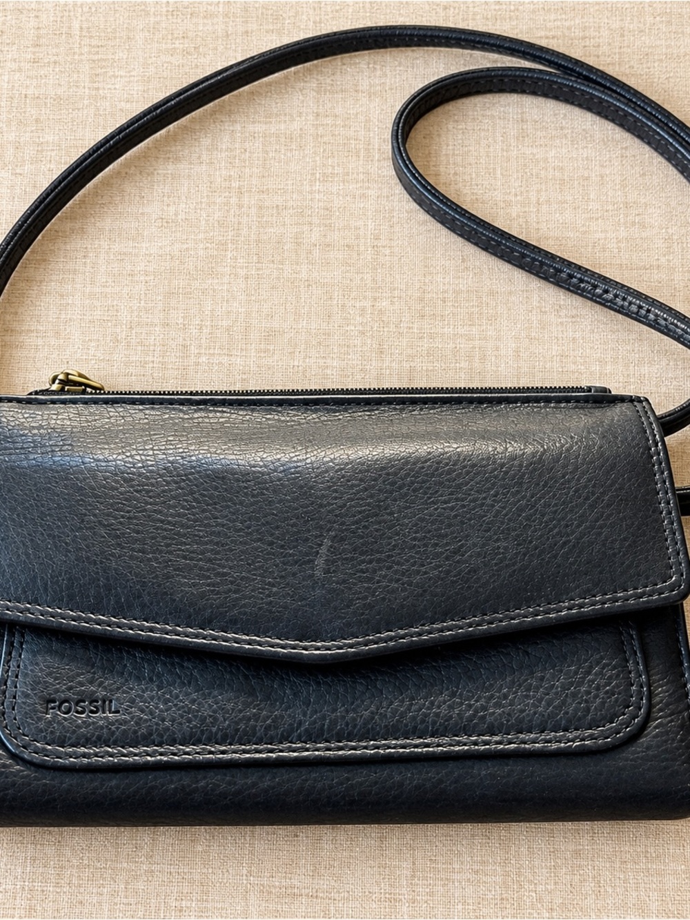 Fossil Black Leather Crossbody Wallet Bag
